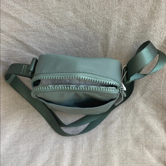 Lululemon Easy Access Crossbody Bag - Picture 3 of 5